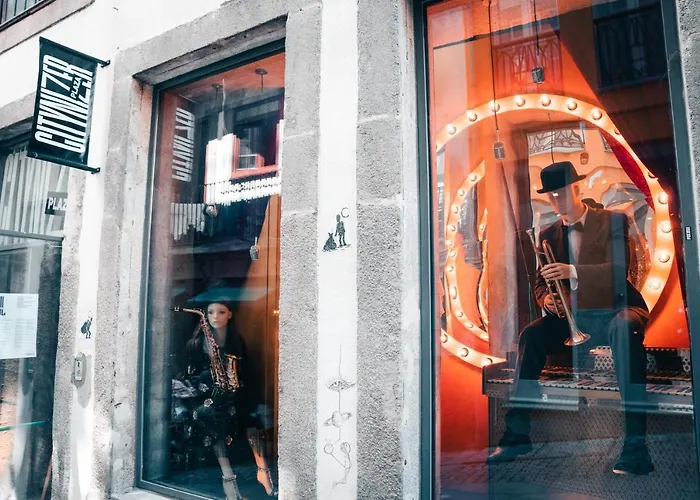 호스텔 The House Ribeira 포르투