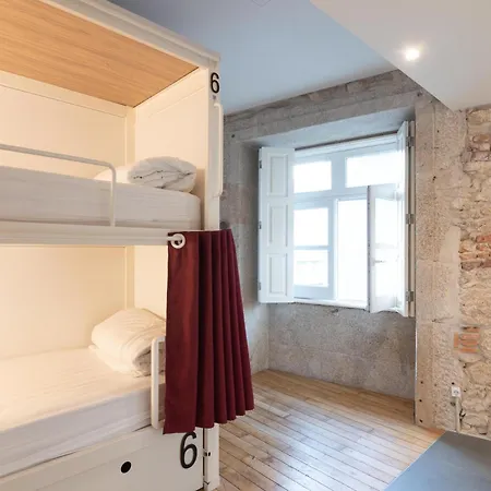 Hostel The House Ribeira Porto