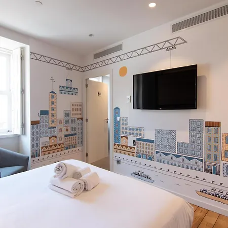 The House Ribeira Hostel *