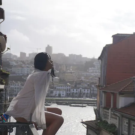 The House Ribeira Hostel Porto
