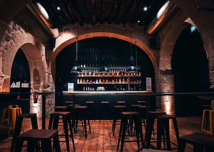 Albergue The House Ribeira Porto