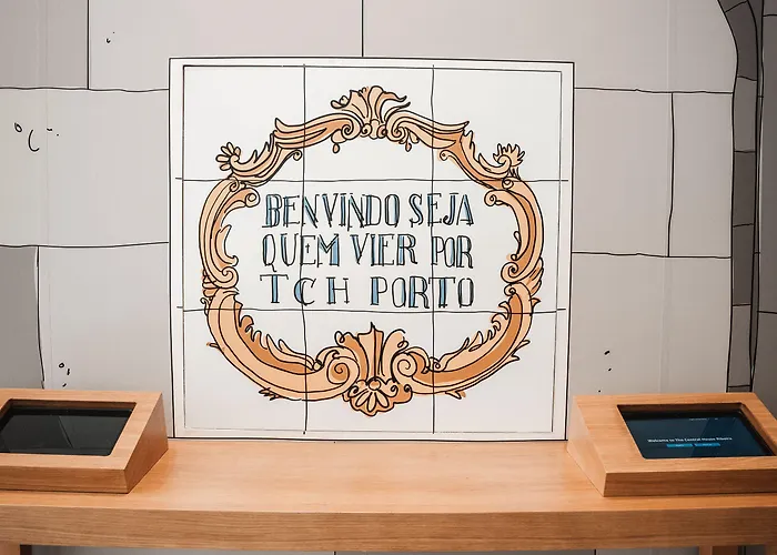 Hostel The House Ribeira *