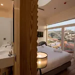 The House Ribeira Hostal *