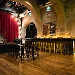 The House Ribeira Albergue *