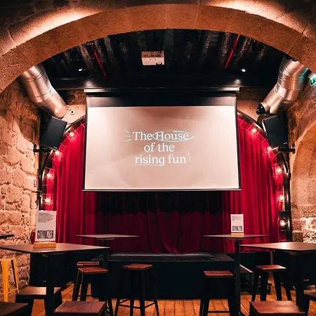 호스텔 The House Ribeira 포르투